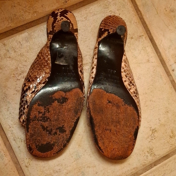 Folio Collection Faux Snake Skin - Picture 2 of 3